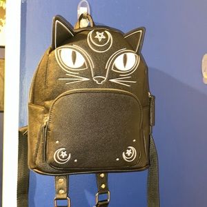 Mad engine, black cat, mini backpack